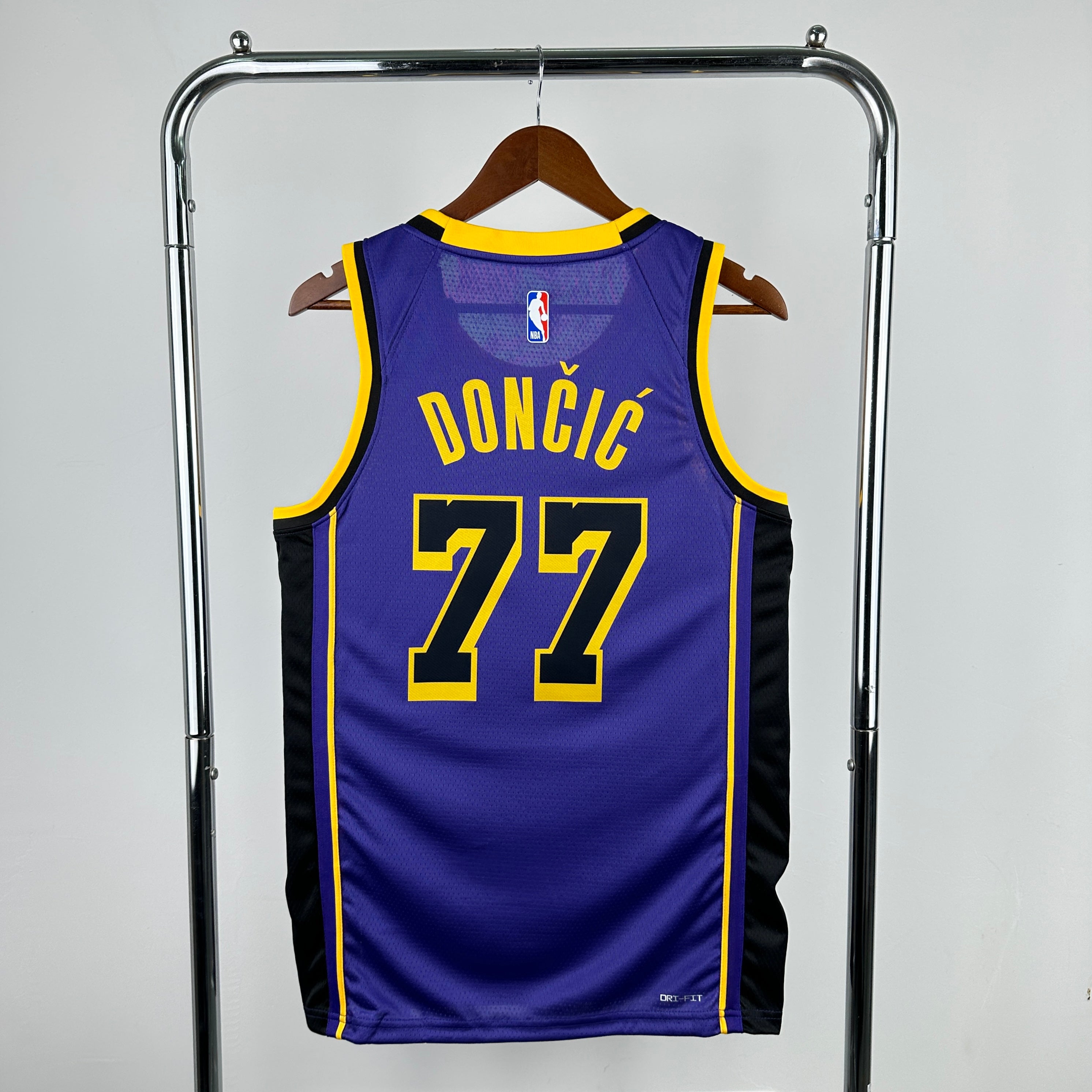 Los Angeles Lakers Luka Doncic Jersey HP