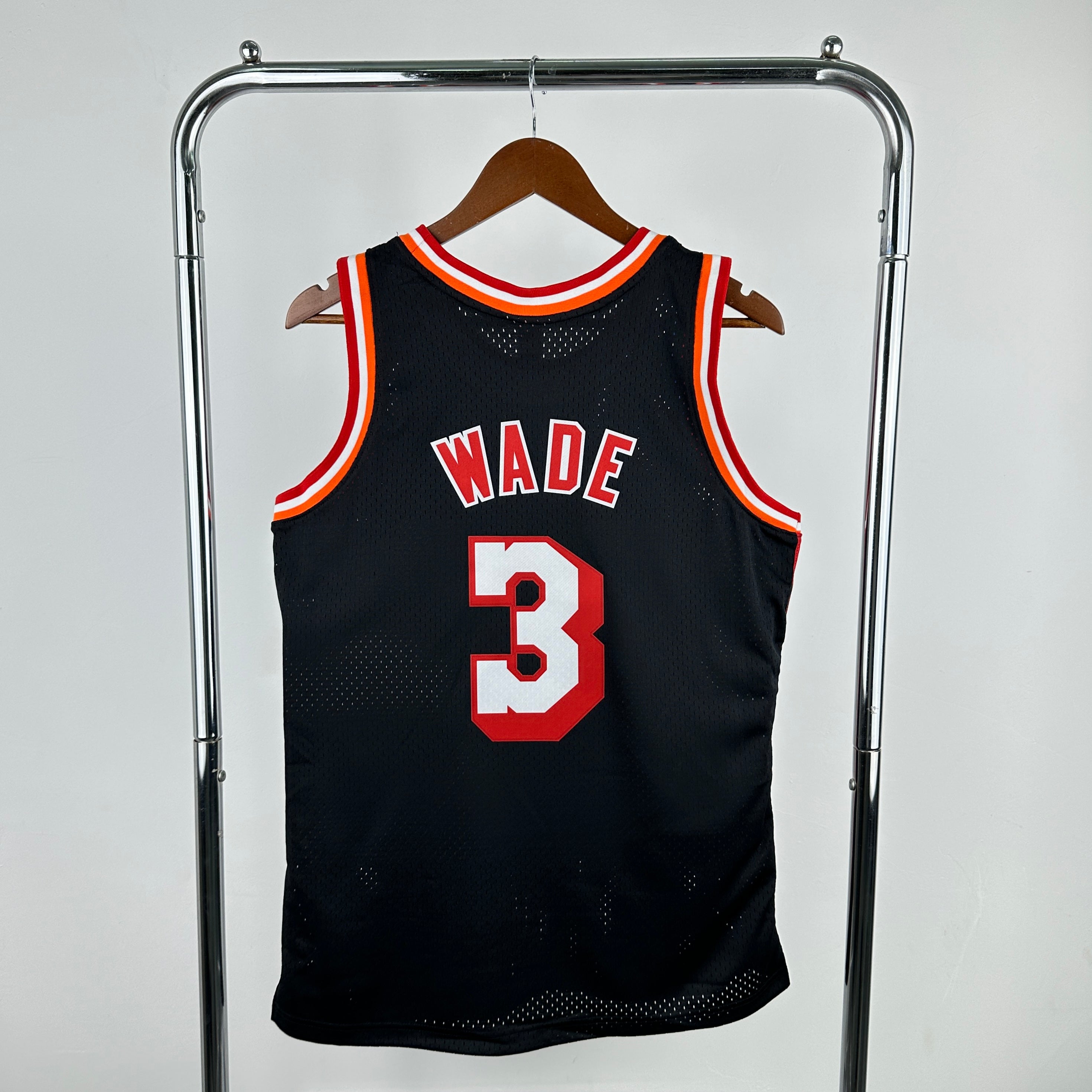 Miami Heat Dwayne Wade Mitchell & Ness Jersey E