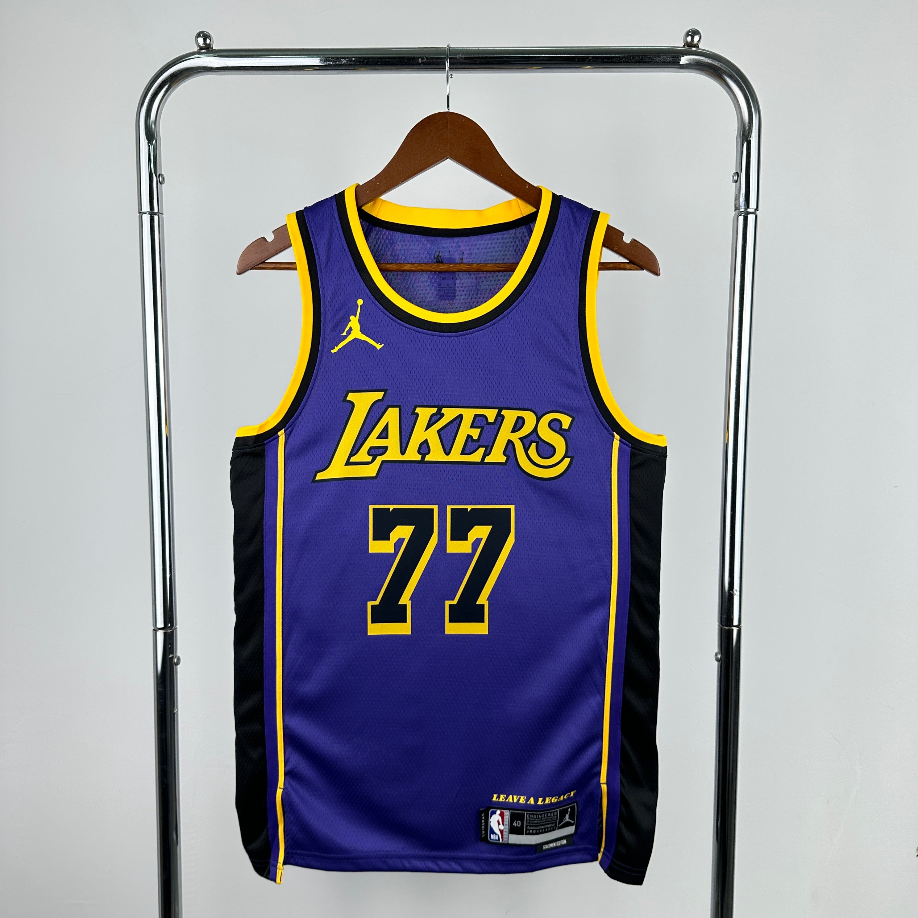 Los Angeles Lakers Luka Doncic Jersey HP
